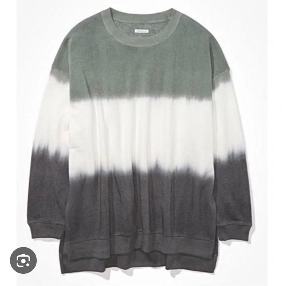 American Eagle Oversized Crewneck Sweatshirt
